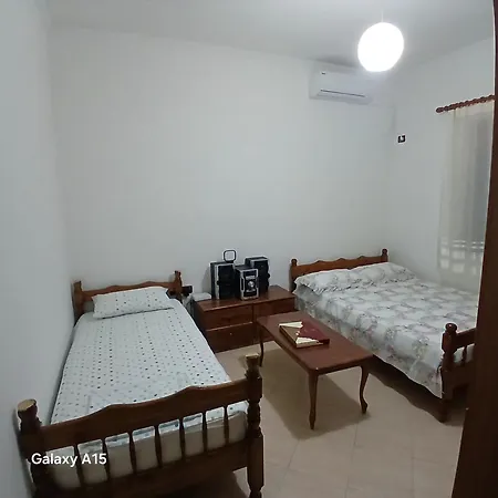Me Pamje Deti Uji I Ftohte Lejlighed *