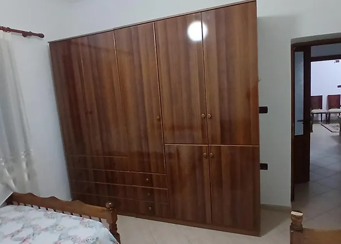 Me Oborr, Me Pamje Deti